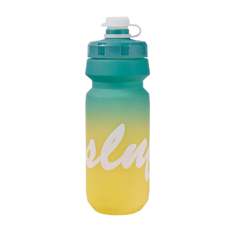 ESLNF 650ml Gradient Cycling Water Bottle - Food-Grade LDPE, Squeeze Spray, 360° Leak-Proof, Fits Standard Cage
